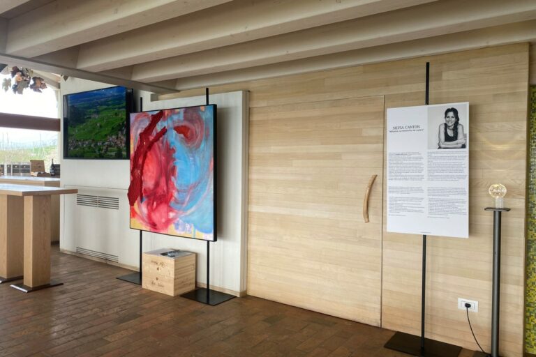 Kunst-Verkostung, mit den Werken von Silvia Canton