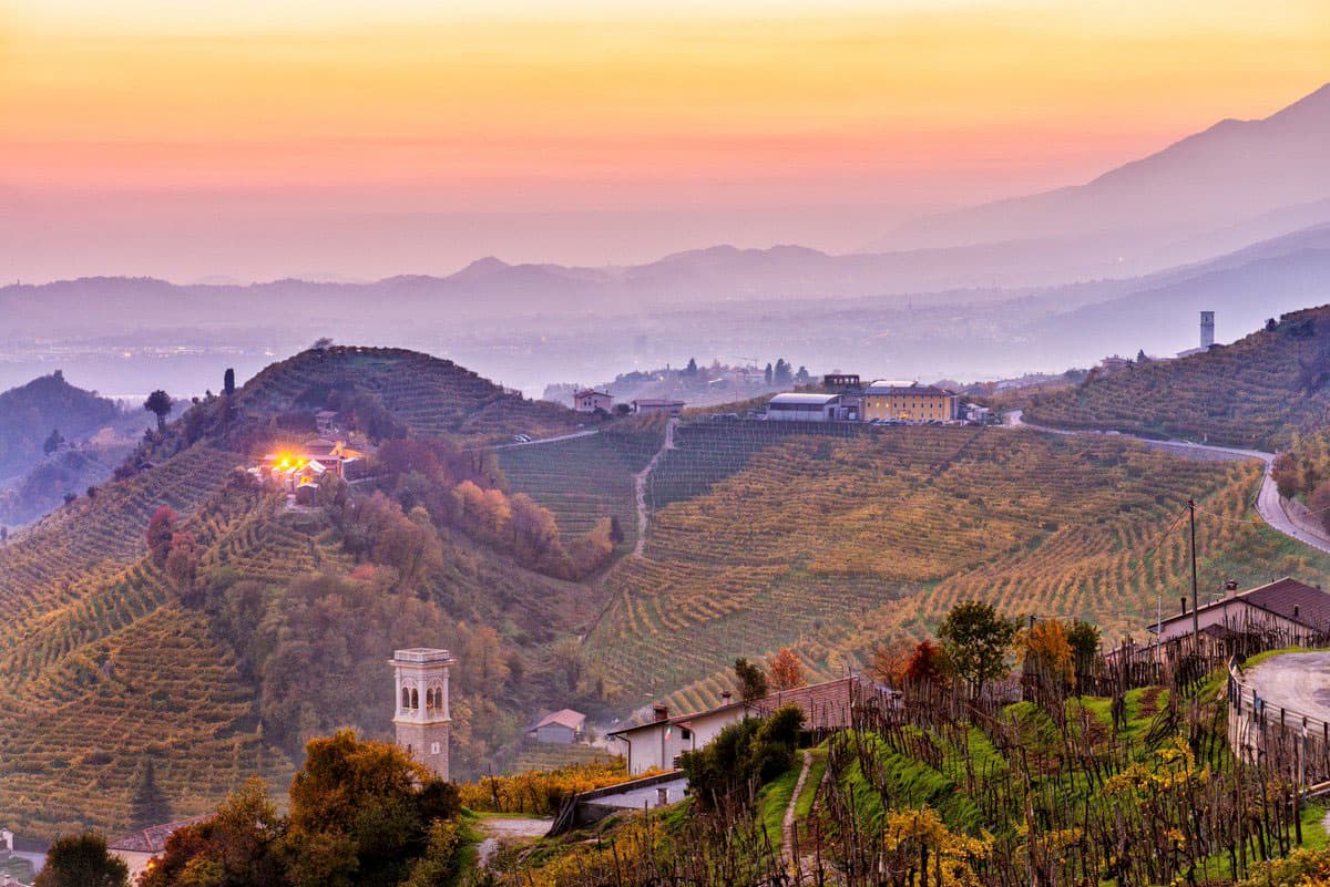 Conegliano Valdobbiadene Prosecco Superiore DOCG: storia di un nome Colline di Conegliano Valdobbiadene e storia della denominazione